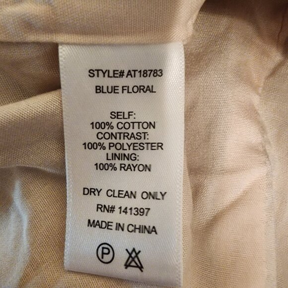 ASTR the Label Floral Milkmaid Top NWT Blue Small Broken Zipper - Picture 8 of 10